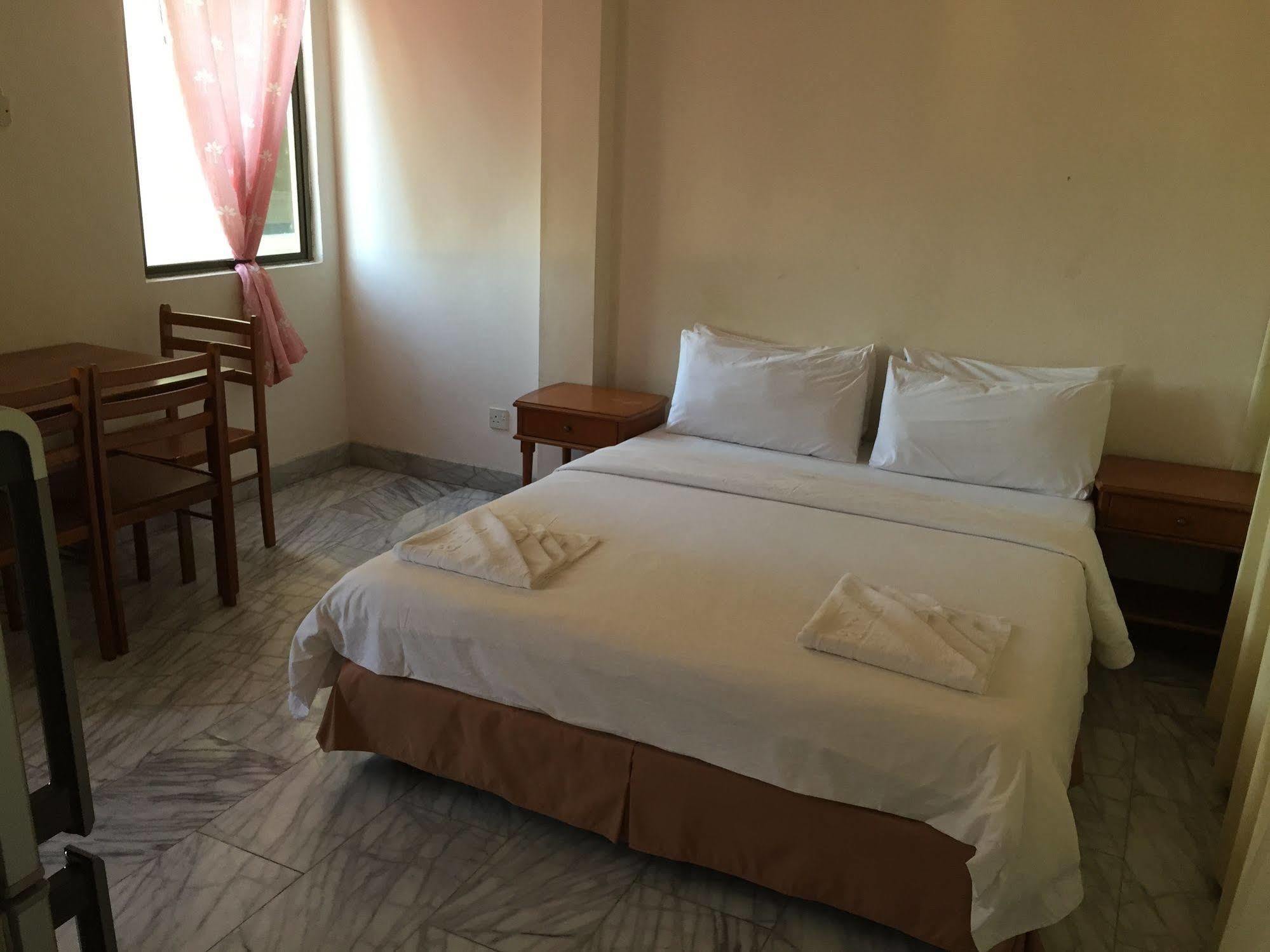 קוטה קינבלו Seapark Condotel Hotel מראה חיצוני תמונה