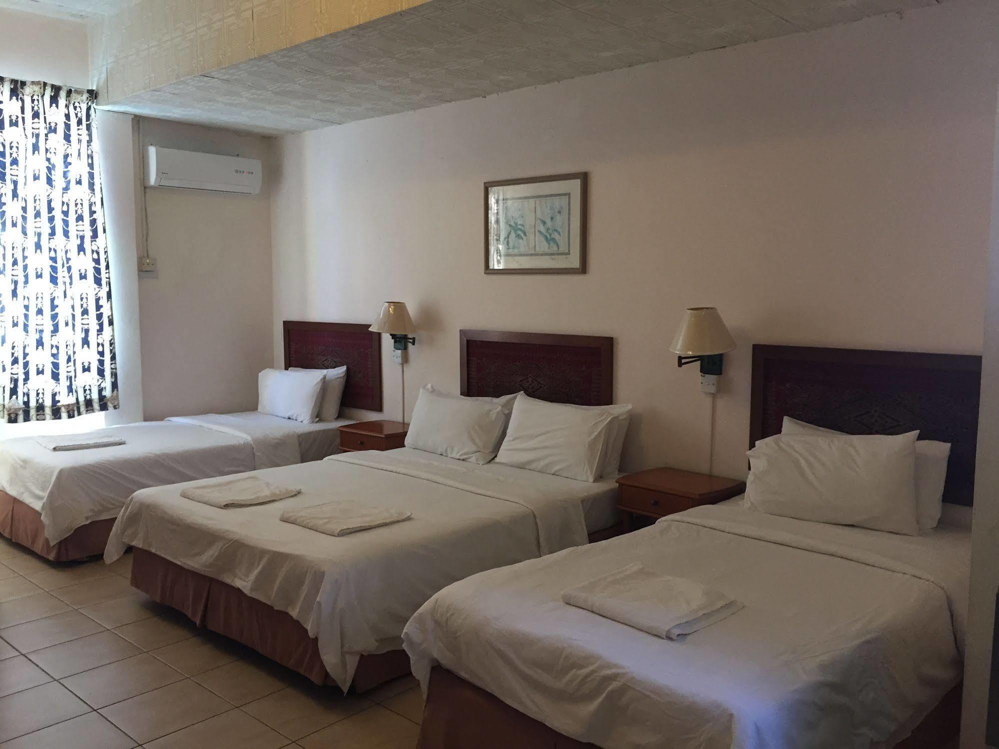 קוטה קינבלו Seapark Condotel Hotel מראה חיצוני תמונה