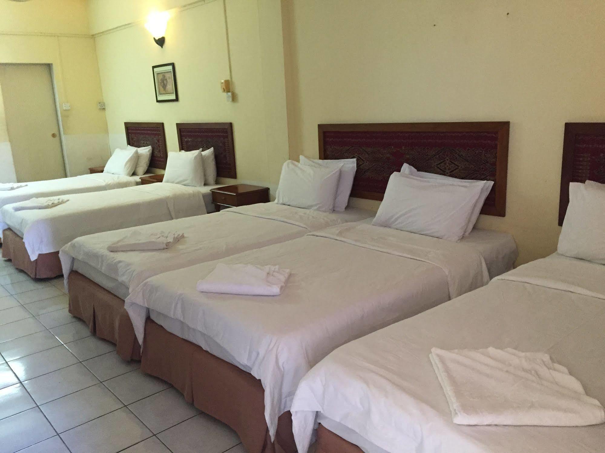 קוטה קינבלו Seapark Condotel Hotel מראה חיצוני תמונה